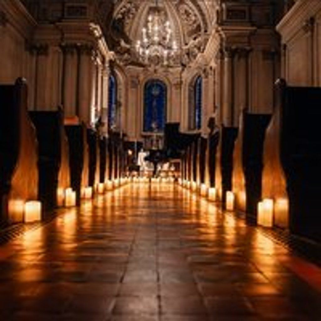 New Year's Eve Vivaldi on The Strand