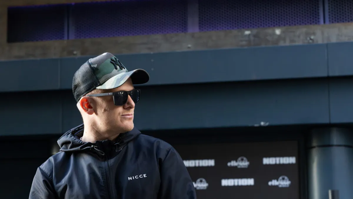 The Prototypes, Albert White, Albert White, Aze, Mersi in Praha