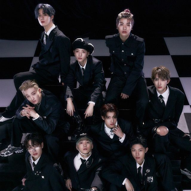SEVENTEEN, ATEEZ, BANG YEDAM, Idle, tripleS, xikers in \u0623\u0628\u0648 \u0638\u0628\u064a