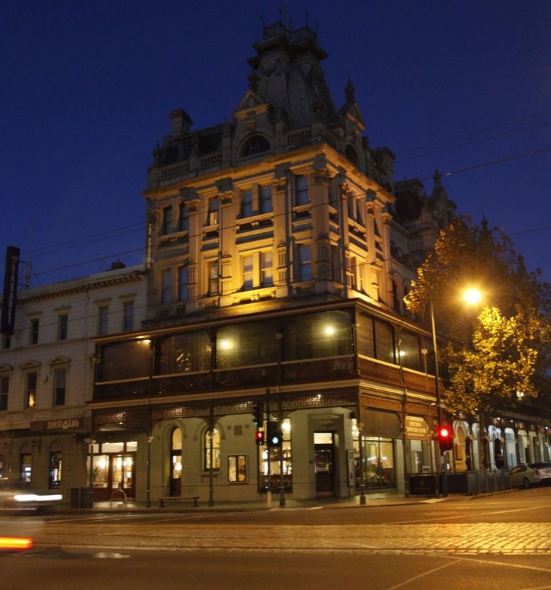 HOTEL SHAMROCK BENDIGO - DINNER WITH GHOST TOUR AND MINII INVESTIGATION ...