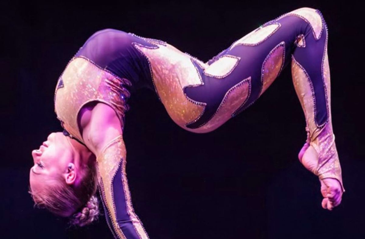 Parking The Peking Acrobats