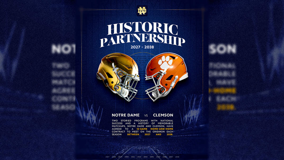 Clemson Tigers at Notre Dame Fighting Irish Womens Basketball