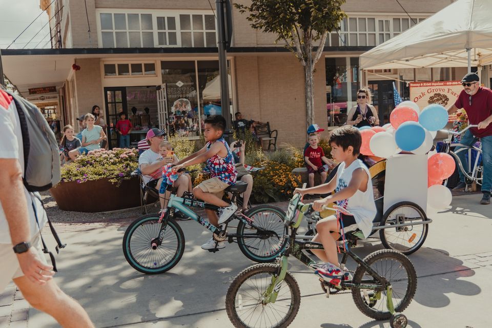 Ennis Freedom FestRed White & Bike Parade Historic Downtown Ennis