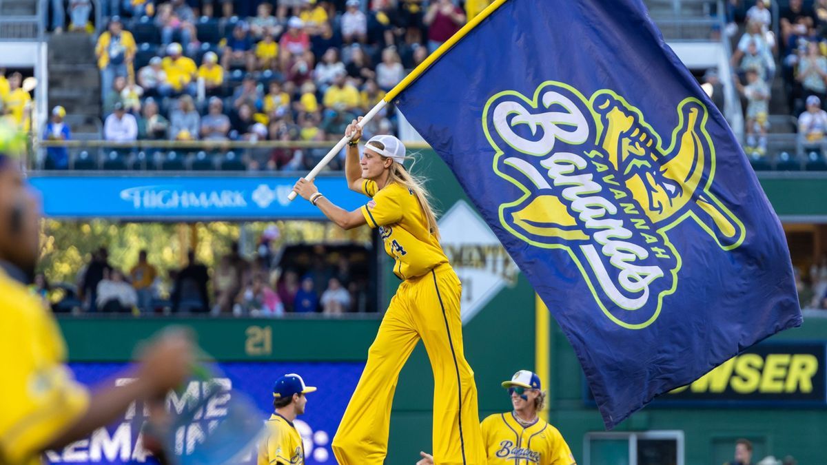 Auburn Tigers vs. Savannah Bananas All-Stars