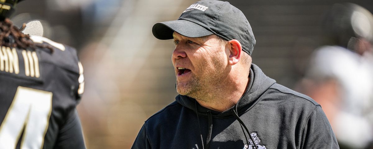 Parking Ball State Cardinals at Lafayette Leopards Mens Basketball