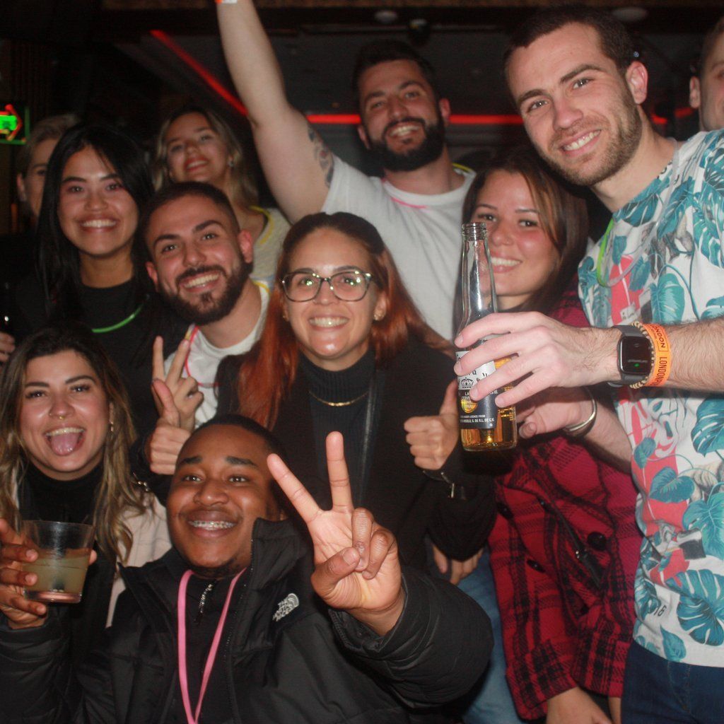 New Year's Eve Pub Crawl Cardiff