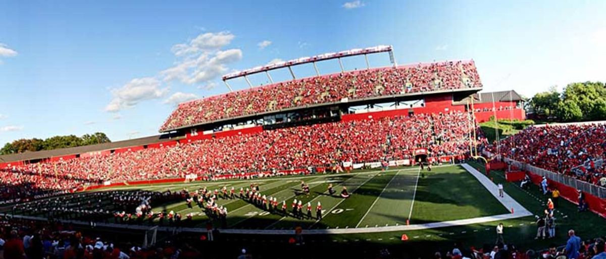 Oregon Ducks at Rutgers Scarlet Knights Football at SHI Stadium