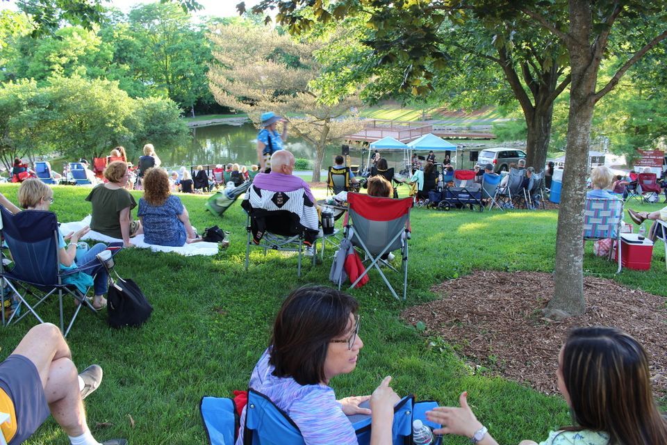 Summer Concert Series: Trilogy