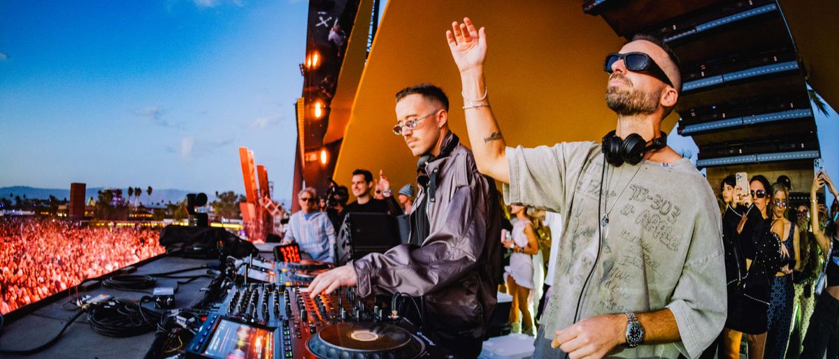 Rufus Du Sol at Shoreline Amphitheatre - CA