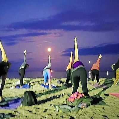 Outdoor Yoga - MKE