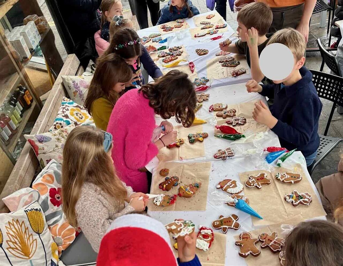 Gingerbread Decorating Class for Kids  \u00a312only!
