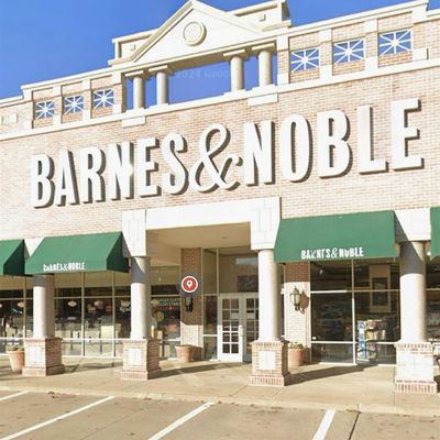 Barnes & Noble Preston & Park