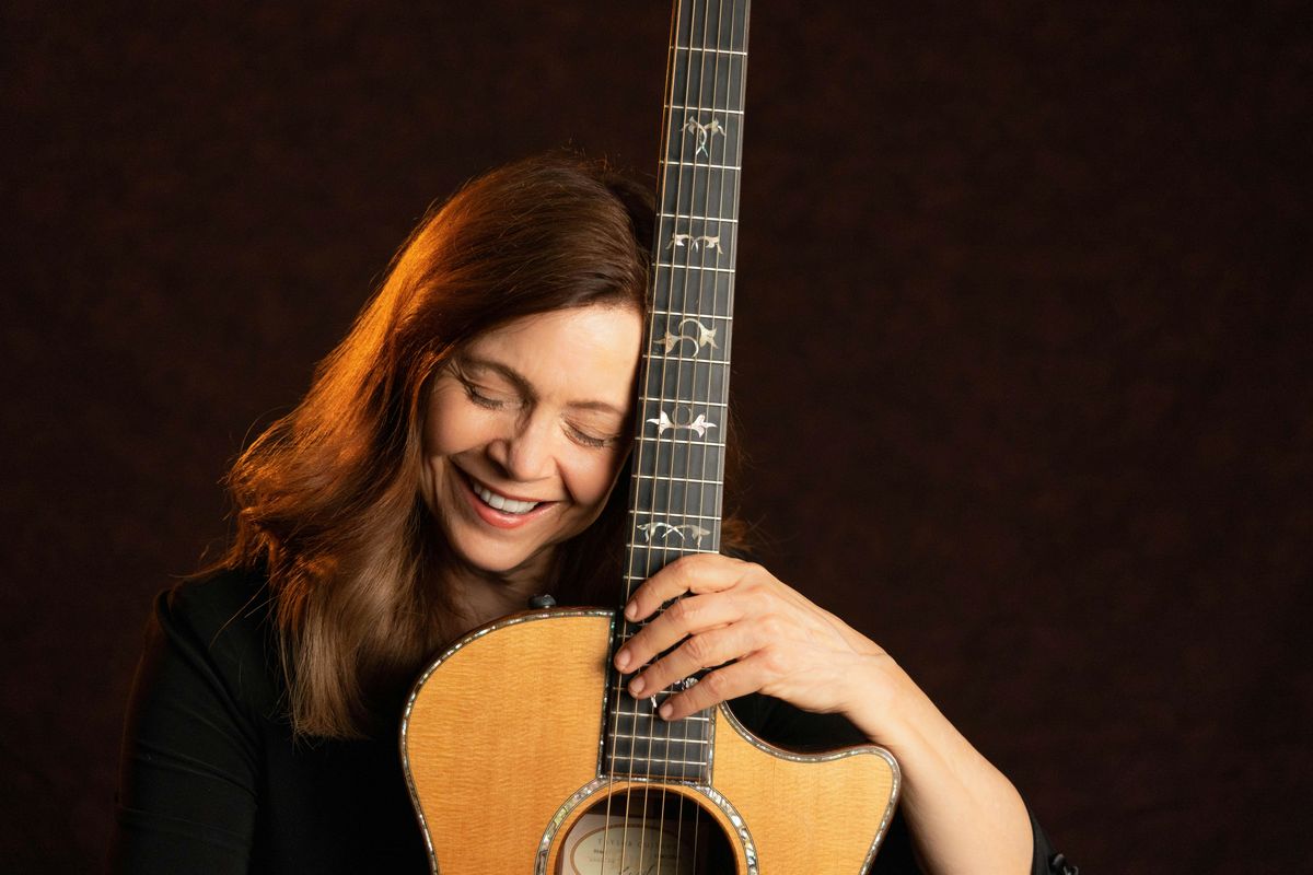 An Evening with Carrie Newcomer and Pianist Gary Walters