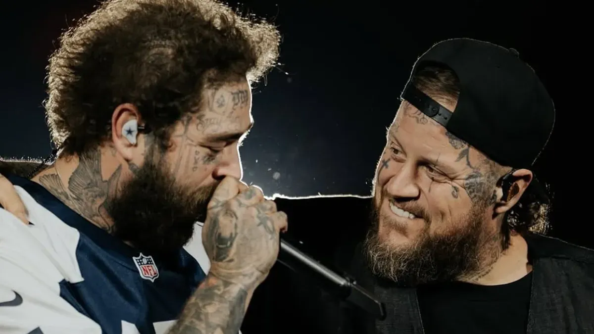 Parking Demi Lovato with Adela