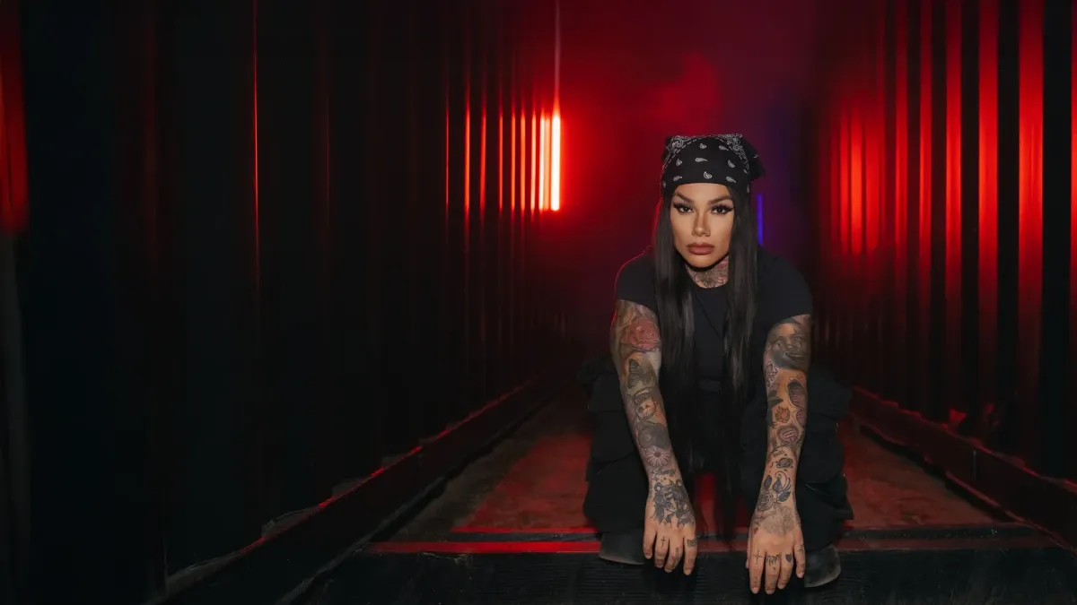 Snow Tha Product in Dallas