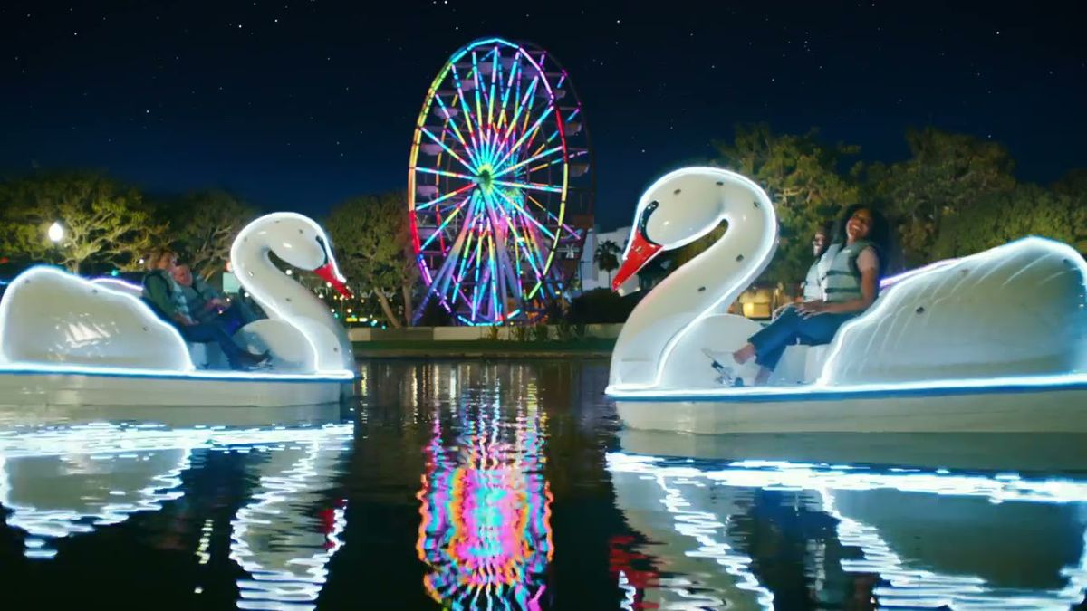 Parking Swan Lake - Long Beach