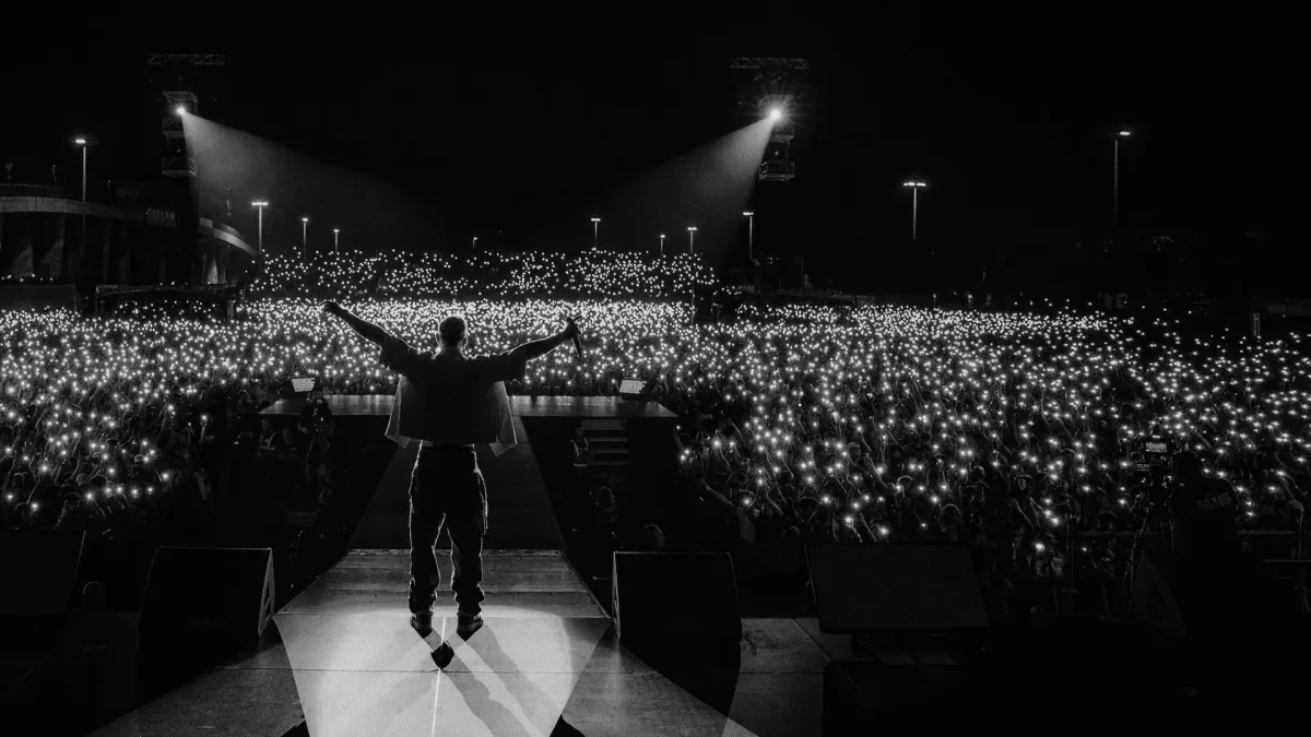 Emis Killa in Rho