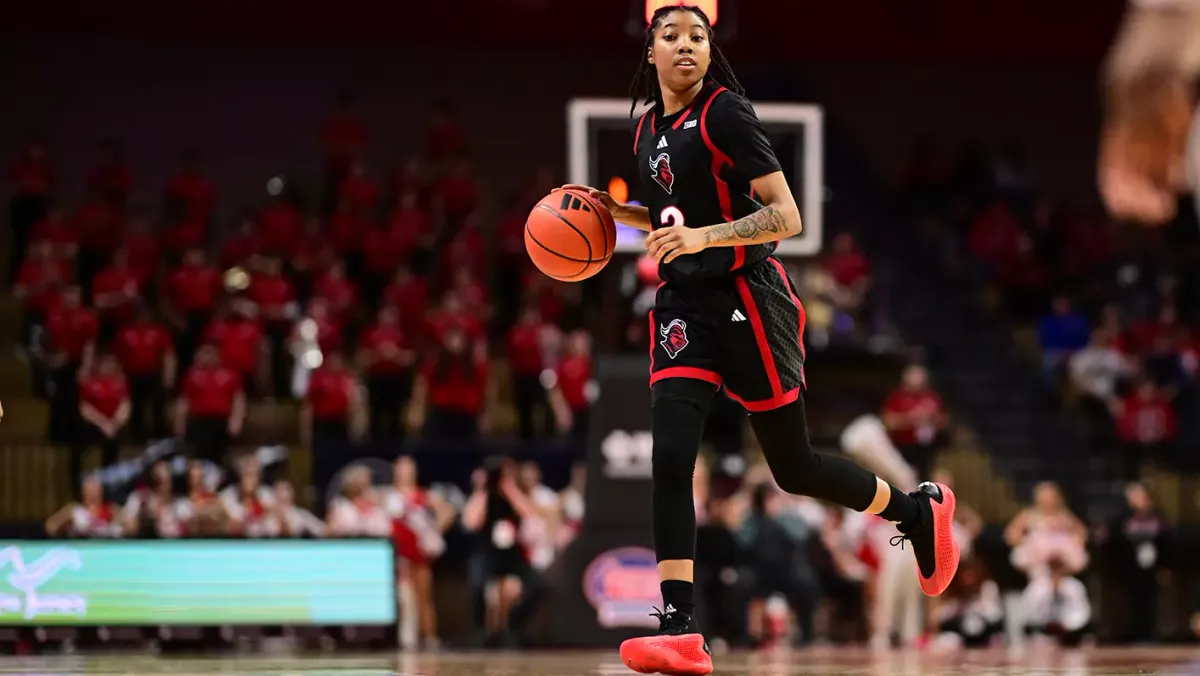 Parking Washington Huskies at Rutgers Scarlet Knights Womens Volleyball