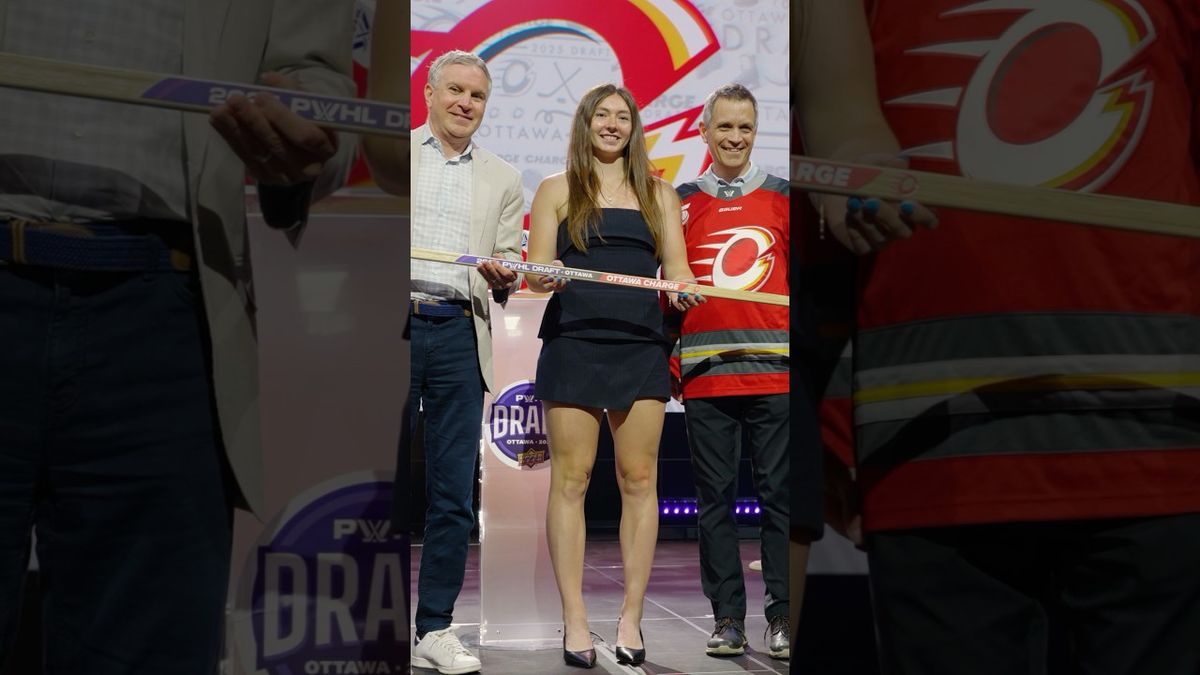 PWHL Vancouver at Ottawa Charge at TD Place