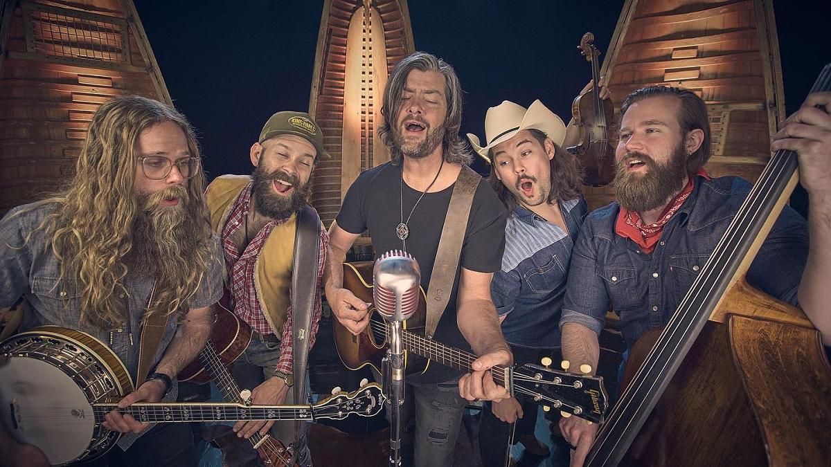 Robyn Ottolini (19+)