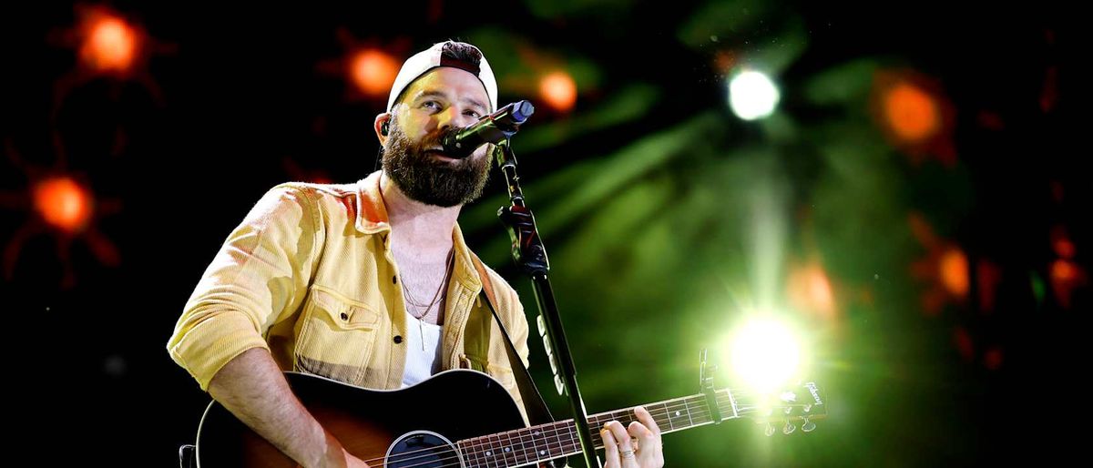 Jordan Davis at MGM Music Hall at Fenway