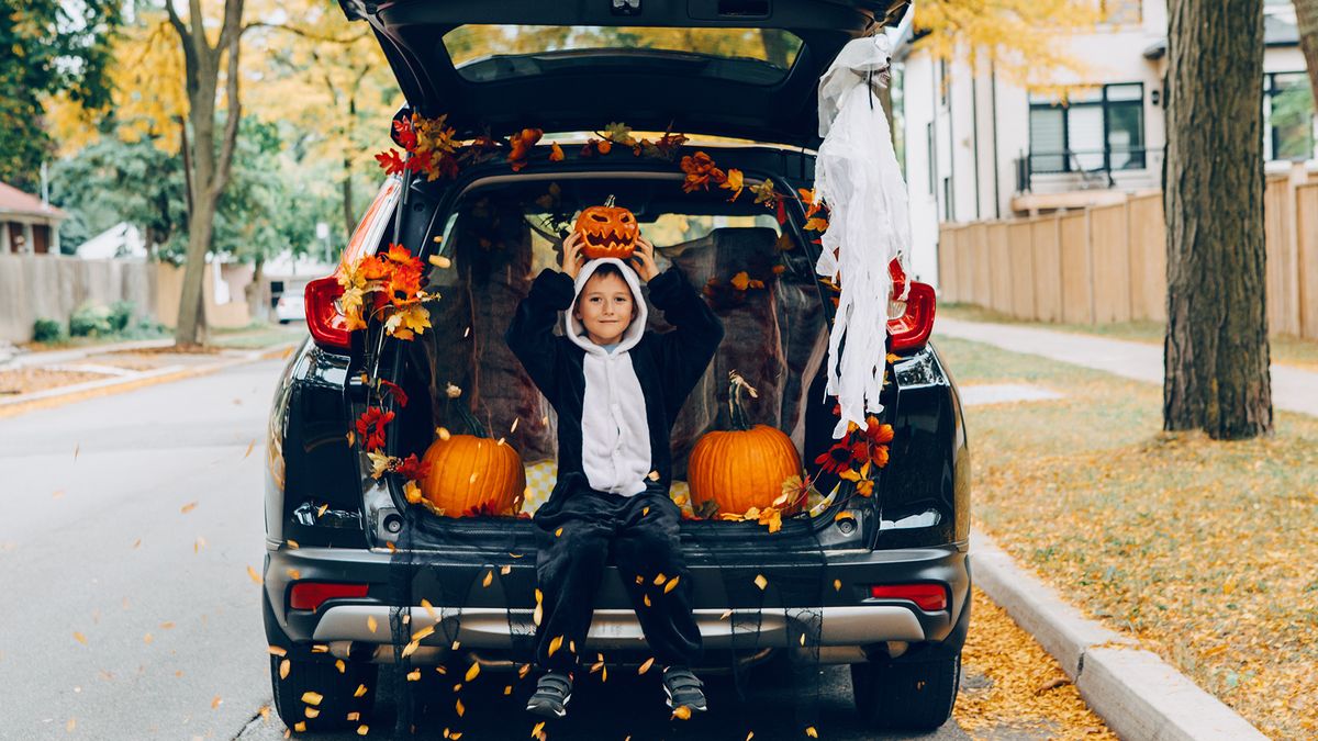 TRUNK OR TREAT