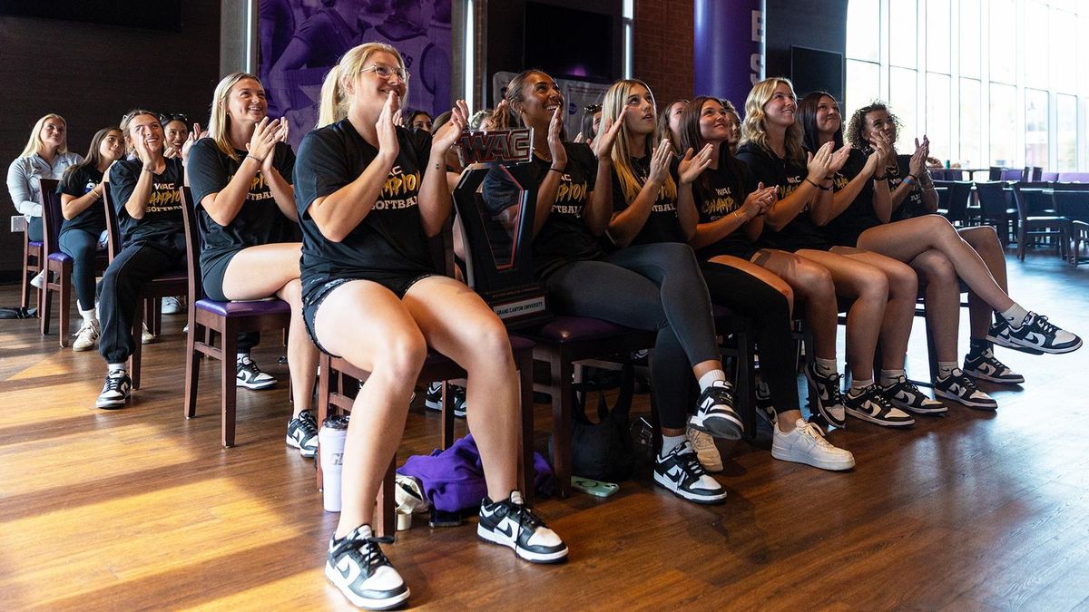 Santa Clara Broncos at Grand Canyon Lopes Womens Basketball