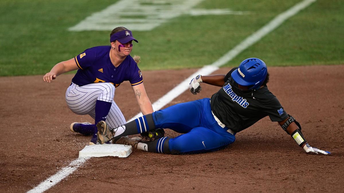 Parking Memphis Tigers at East Carolina Pirates Mens Basketball