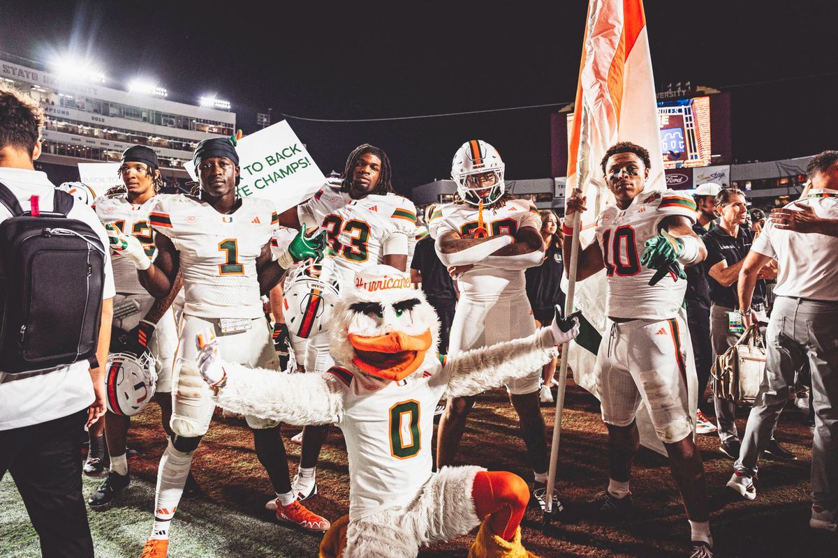 Parking Miami Hurricanes at Florida State Seminoles Baseball
