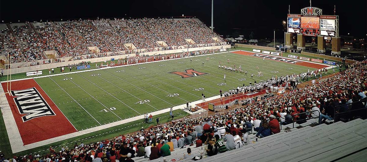 Parking UNLV Rebels at Miami (OH) Redhawks Football