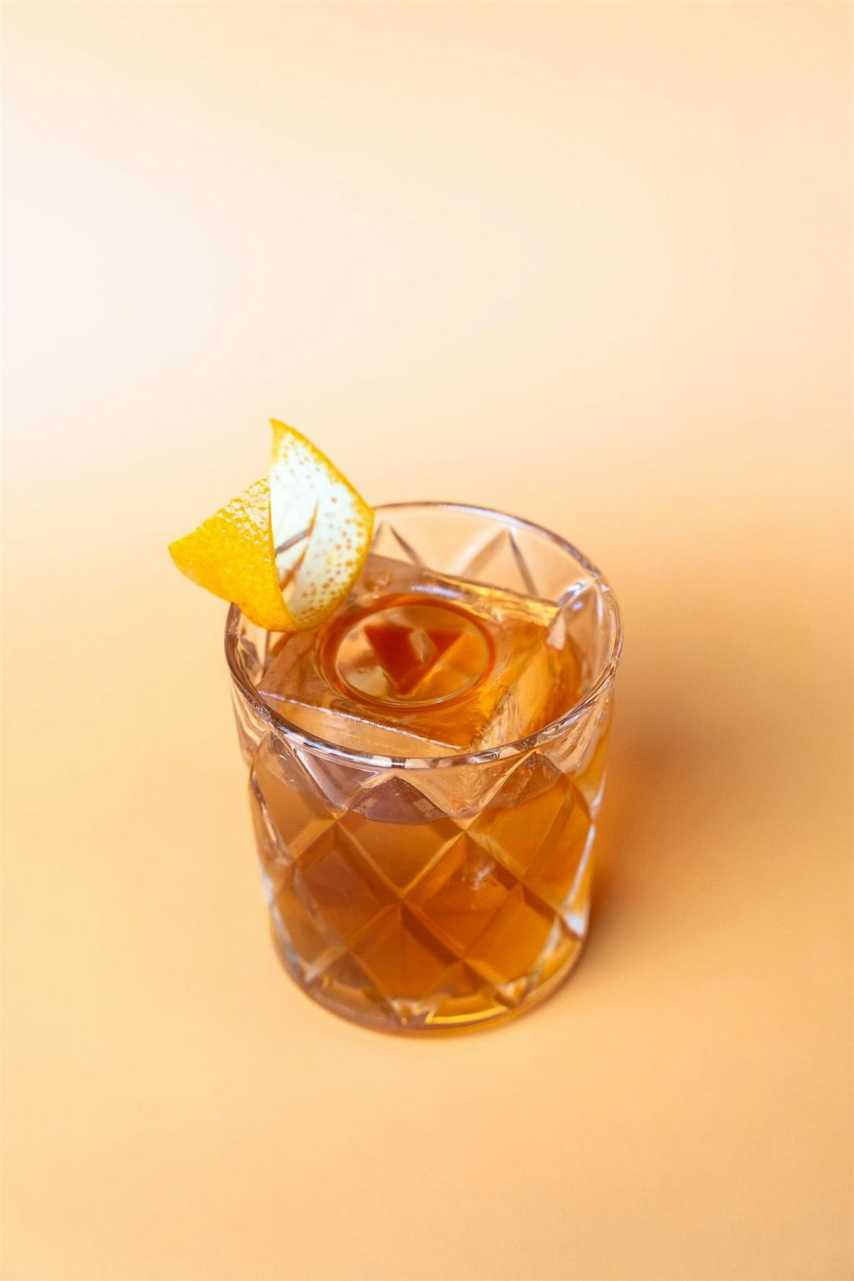 Make a Northwoods Negroni - learn cocktail basics and gin specifics