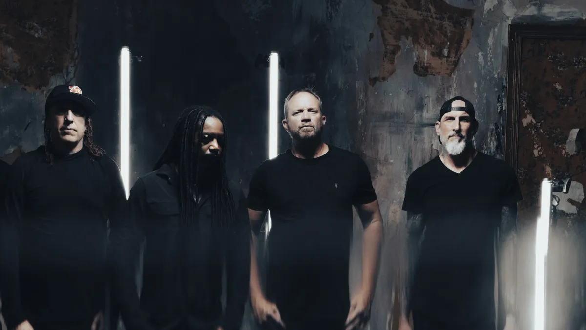 Sevendust, Cory Marks in Newport