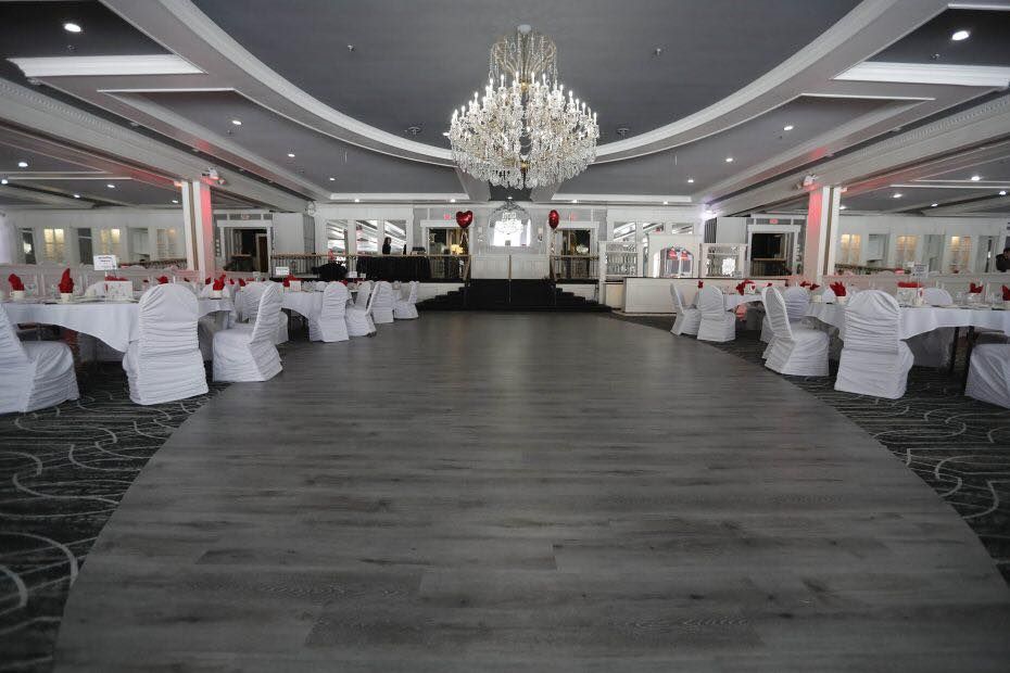 Sunday Brunch in the Garden