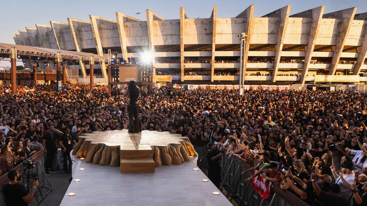 Lauana Prado in S\u00e3o Paulo