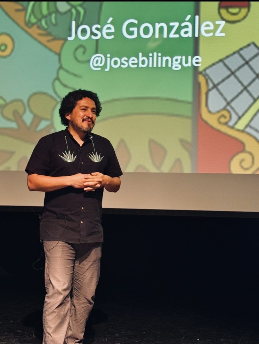 Jose Gonzalez at Agora Theatre