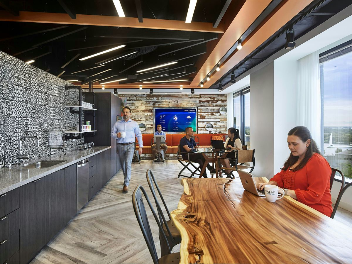 Free Coworking Mondays: Work, Connect, and Grow in Orlando