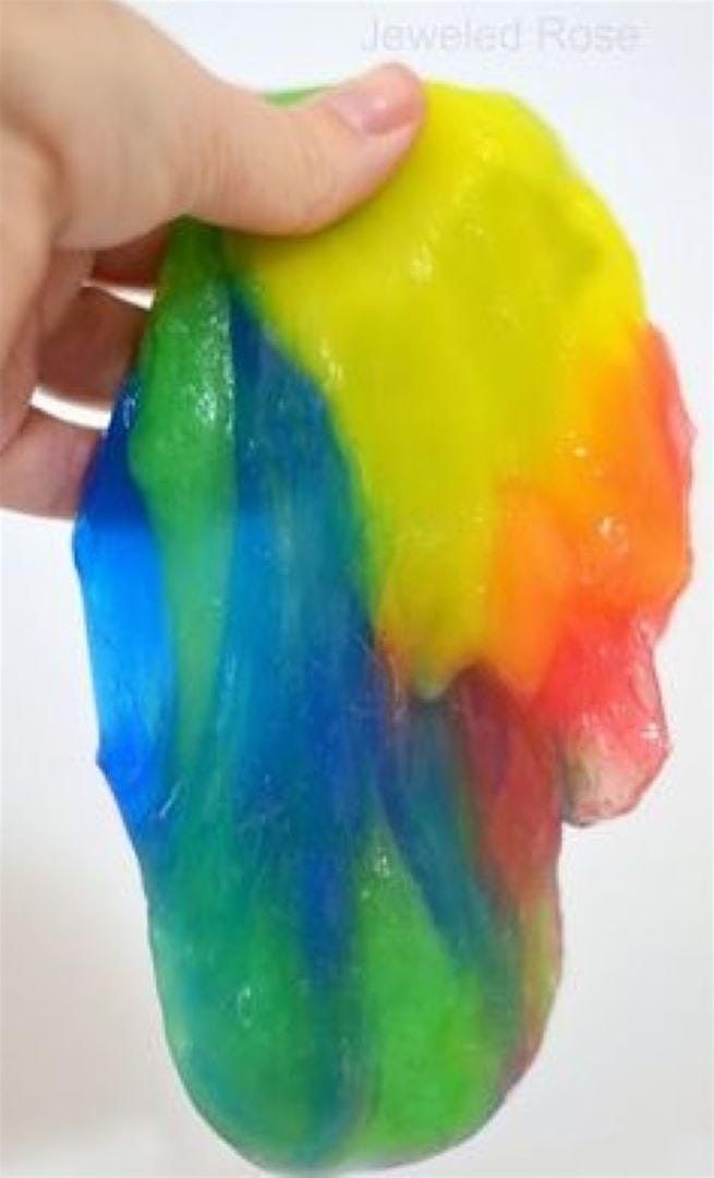 Gooey & Chewy: The Ultimate Slime Lab