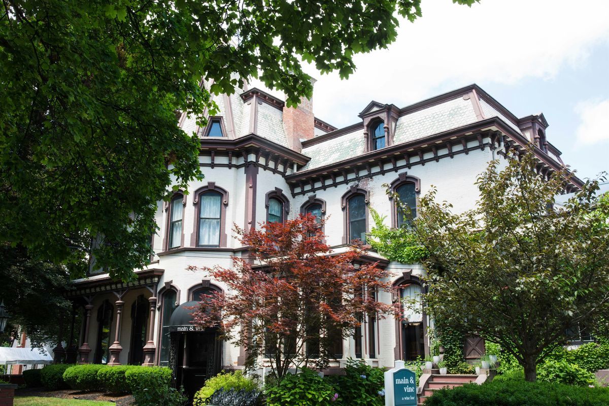 An Evening at the DeLand House \u2013 Historical Presentation & Tour