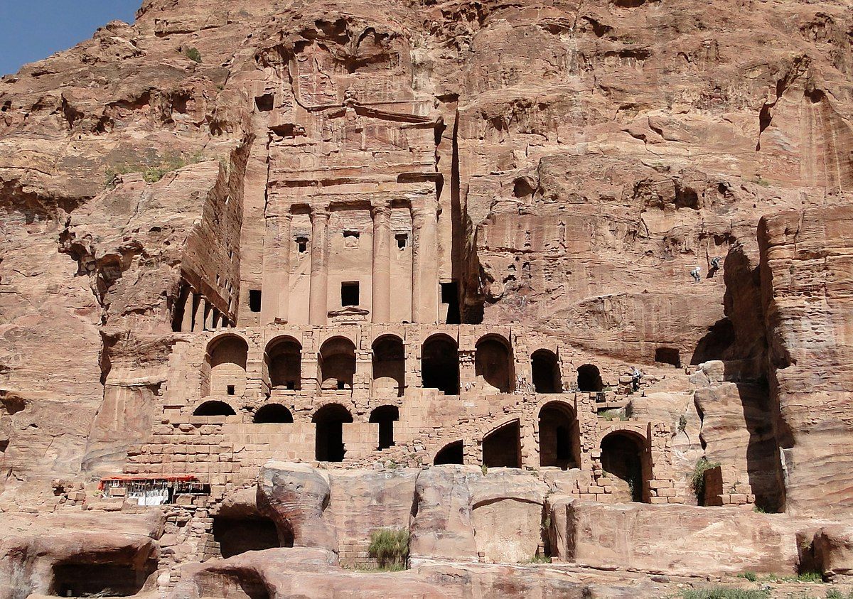 Royal Graves