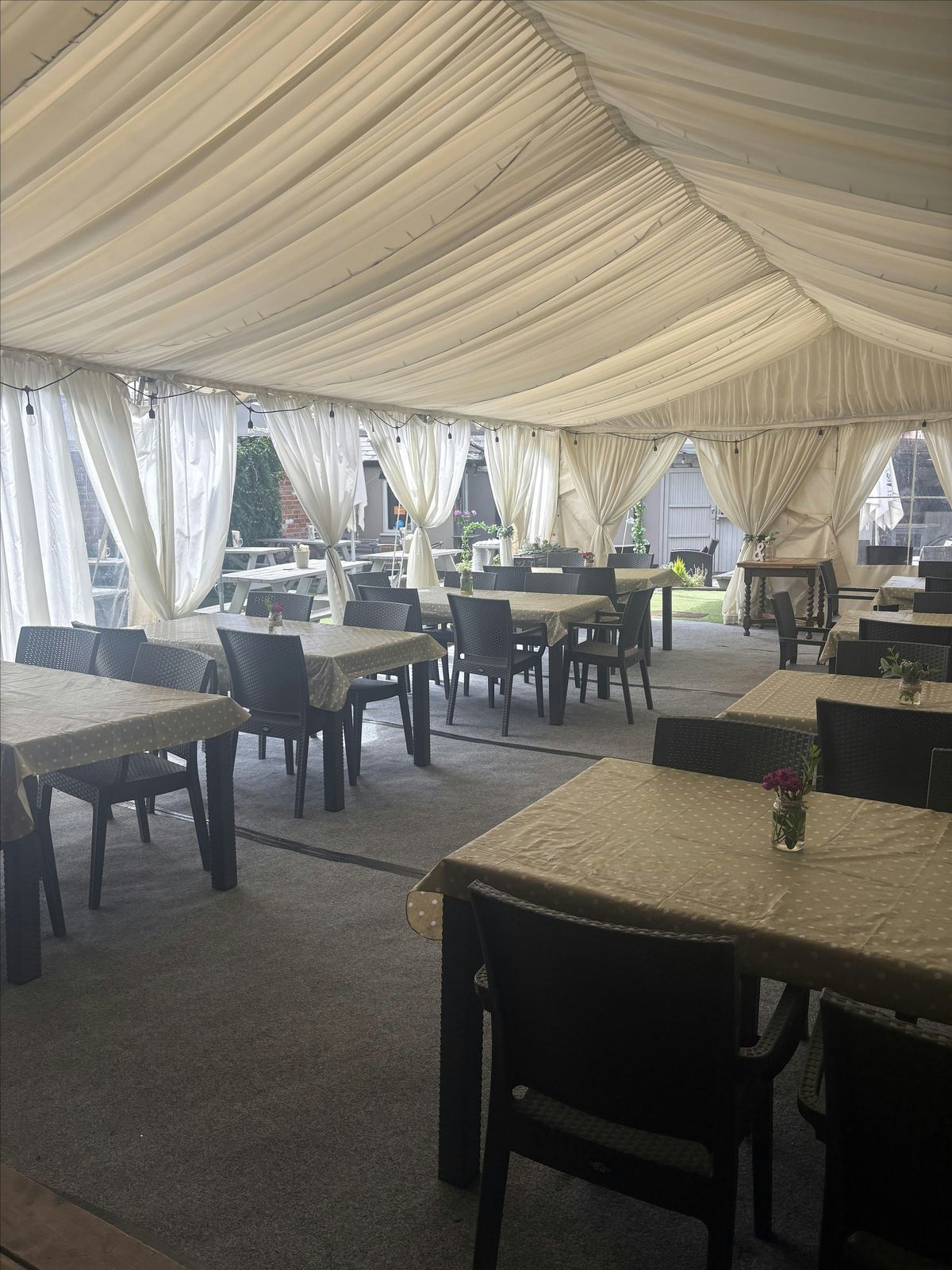 Speed Dating at The Lexden Crown in Colchester! (Ages 30-50)