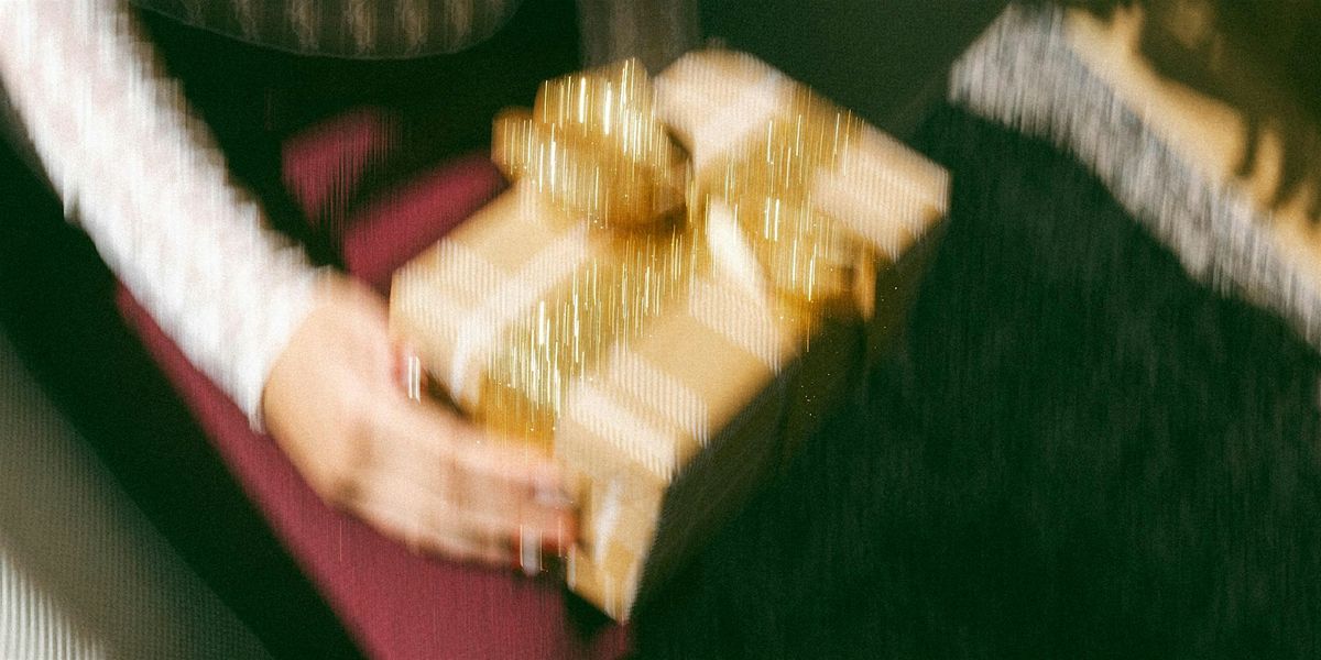 Christmas Woven 2025