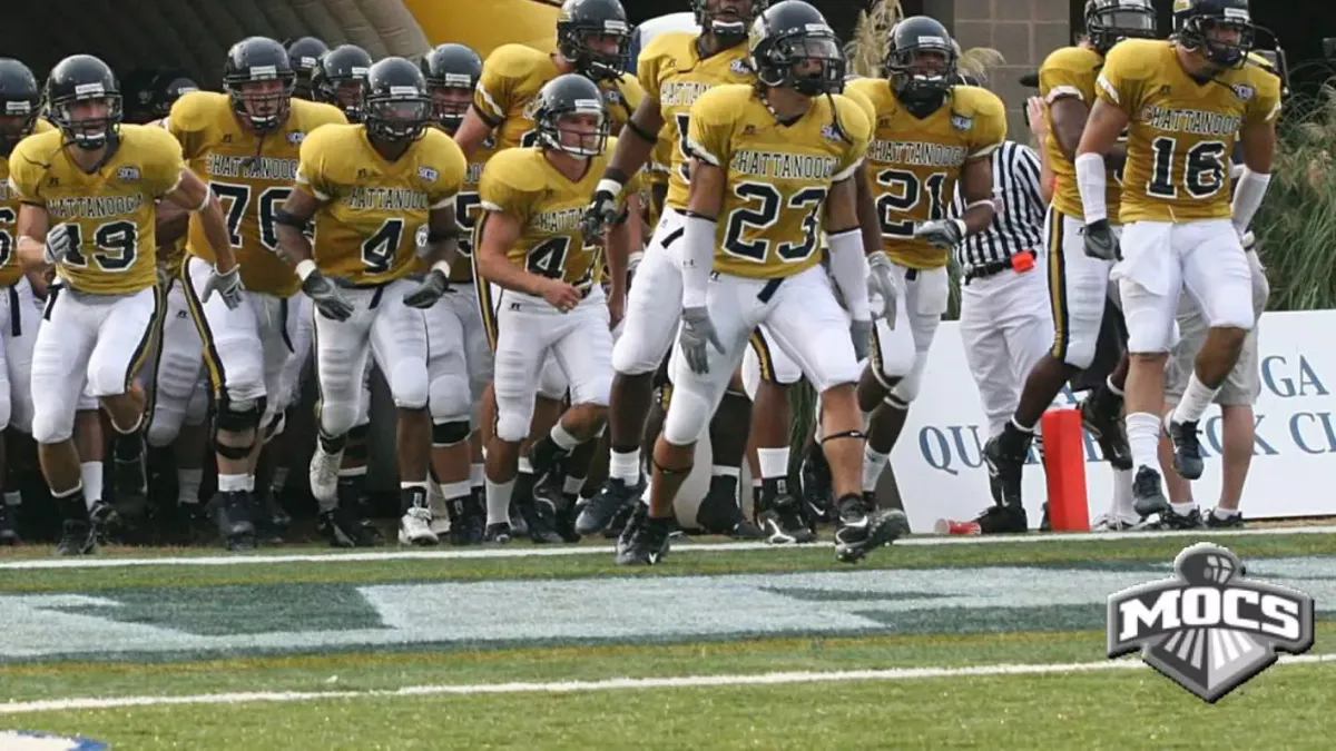 Parking Western Kentucky Lady Toppers at Chattanooga Mocs Womens Basketball
