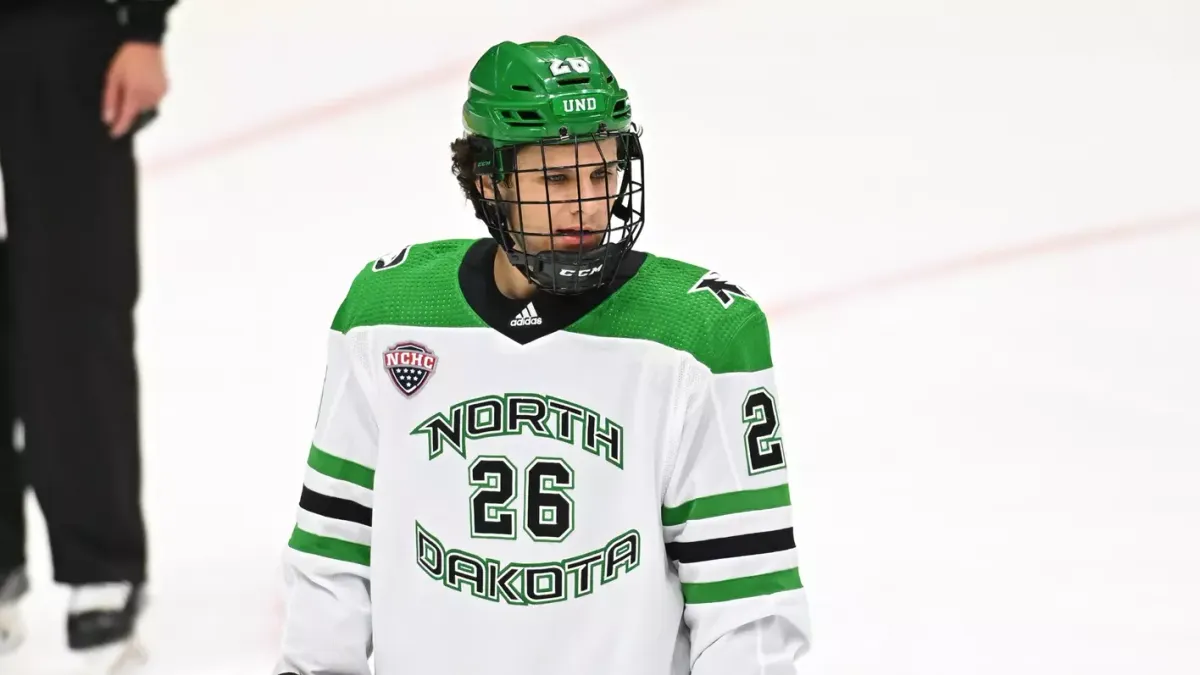 Minnesota Golden Gophers at North Dakota Fighting Hawks Mens Hockey
