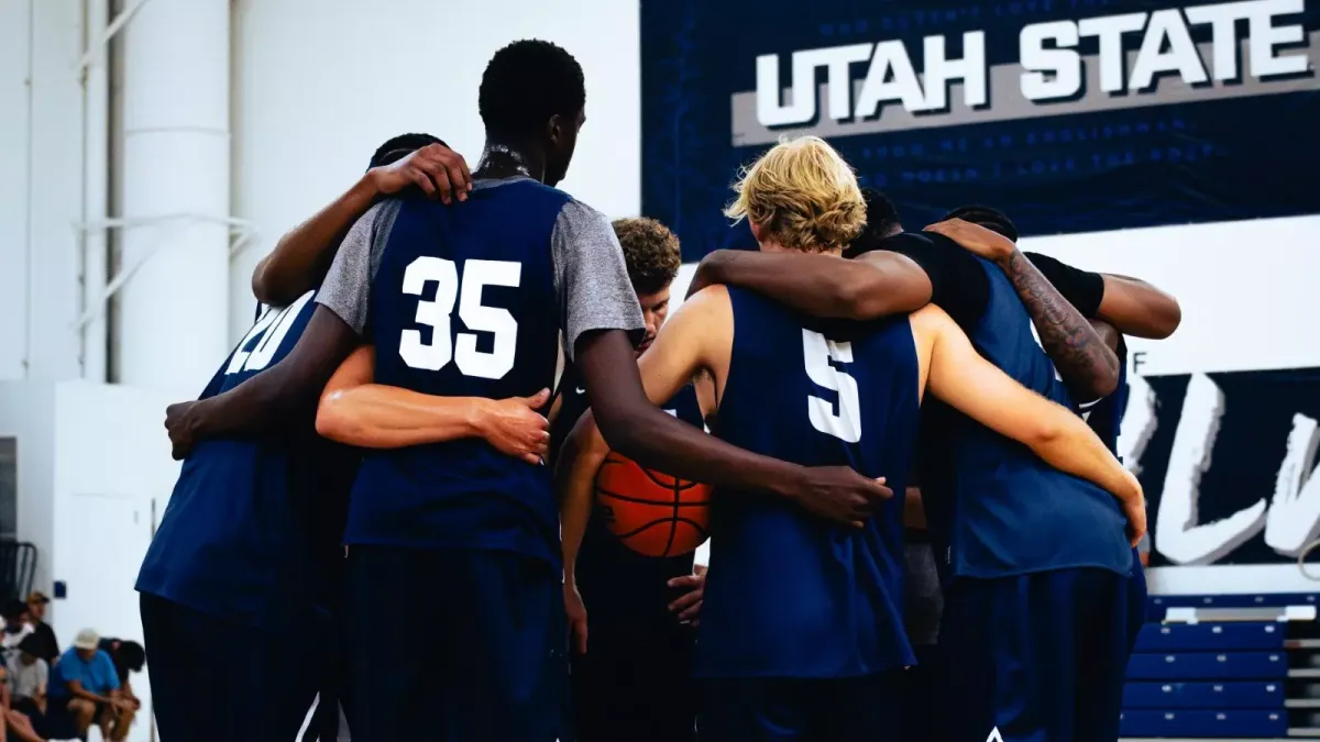 Parking Utah State Aggies at Wyoming Cowboys Mens Basketball