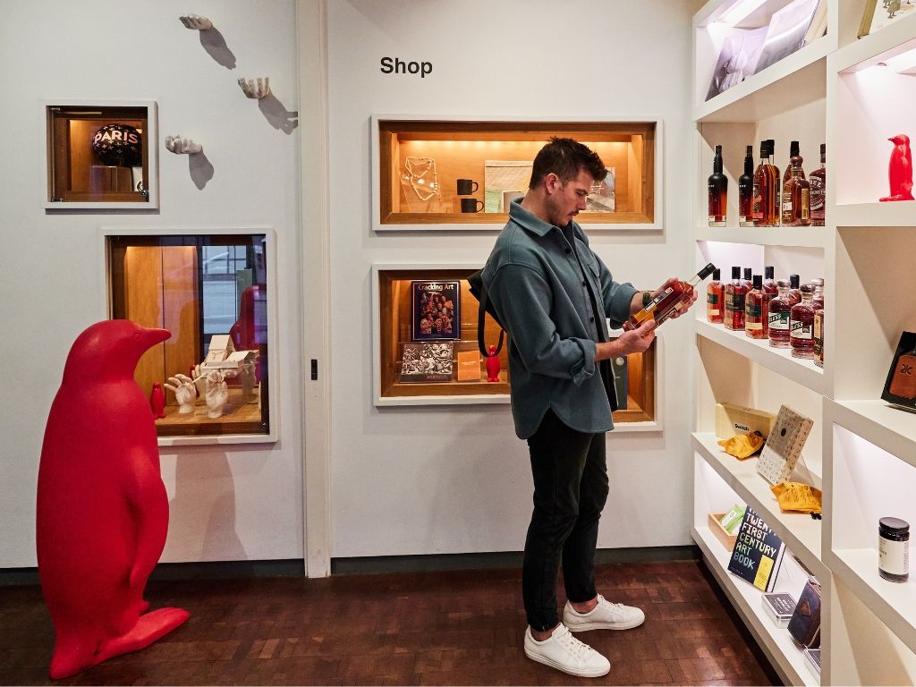 Twen at High Noon Saloon