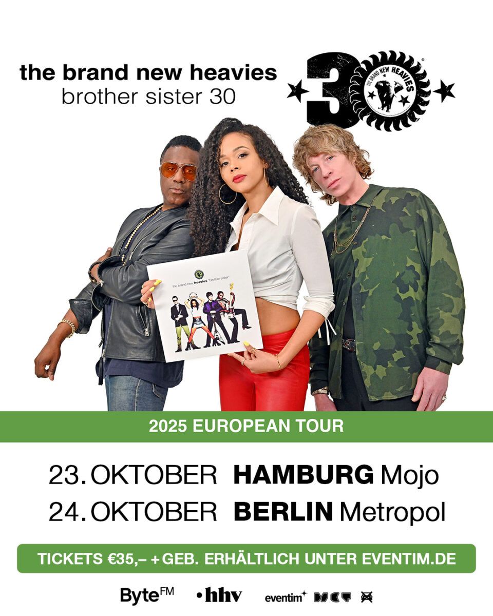 Brand New Heavies at Southend Cliffs Pavilion