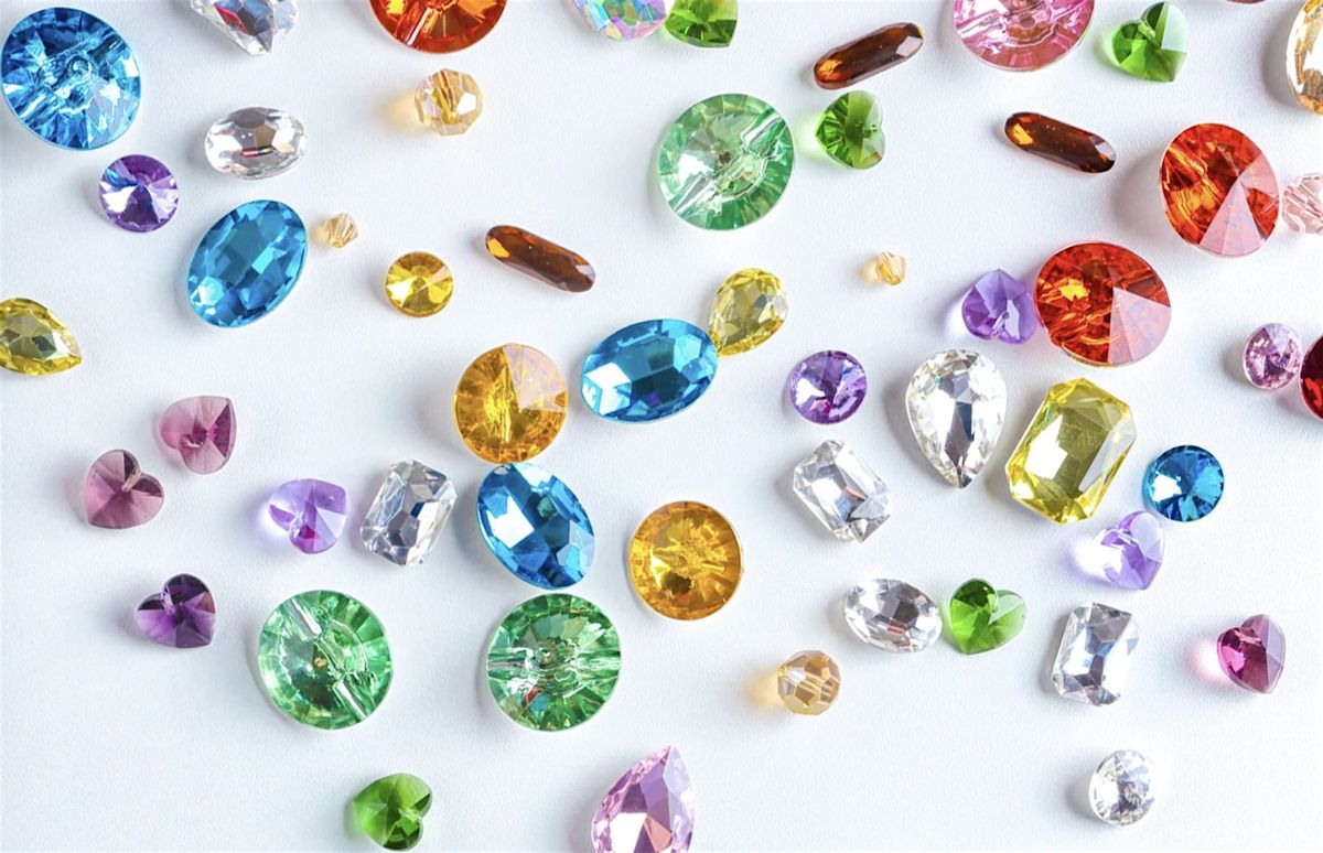Free Crafts for Kids: Bedazzle a Journal