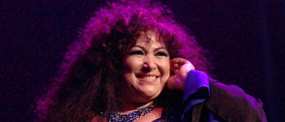 Amanda Miguel at Celebrity Theatre