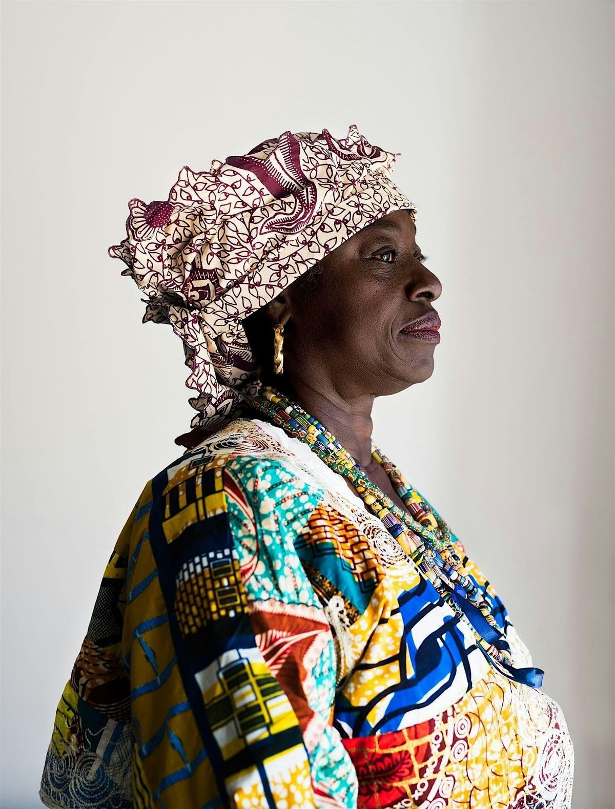 Winti Bal Masqu\u00e9, workshops\/ lezingen & Mama Aisa Bakadina