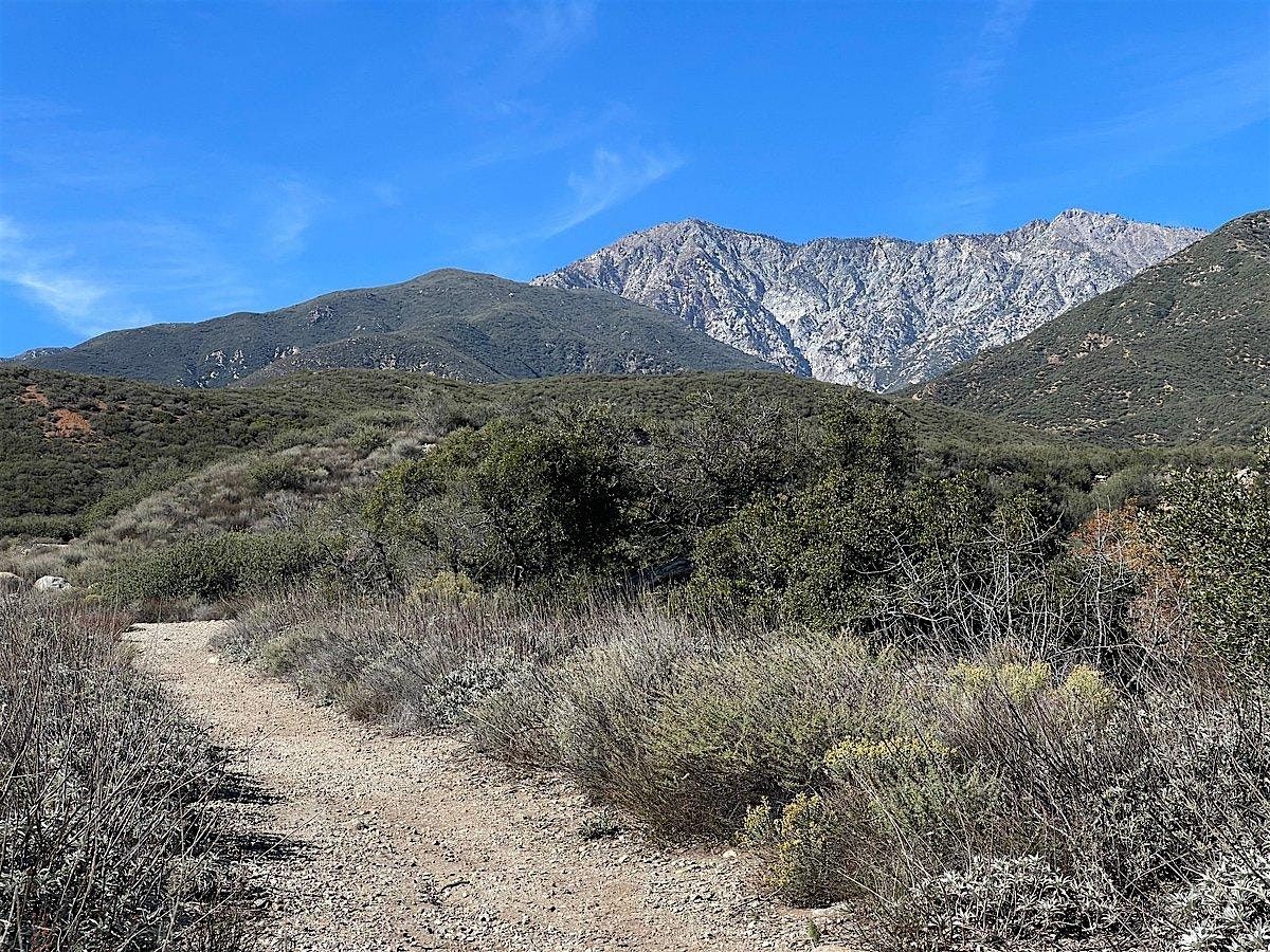 WOMENS HIKING & WORSHIP